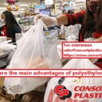The use of plastic bags in the retail/manufacturing market has many advantages.
